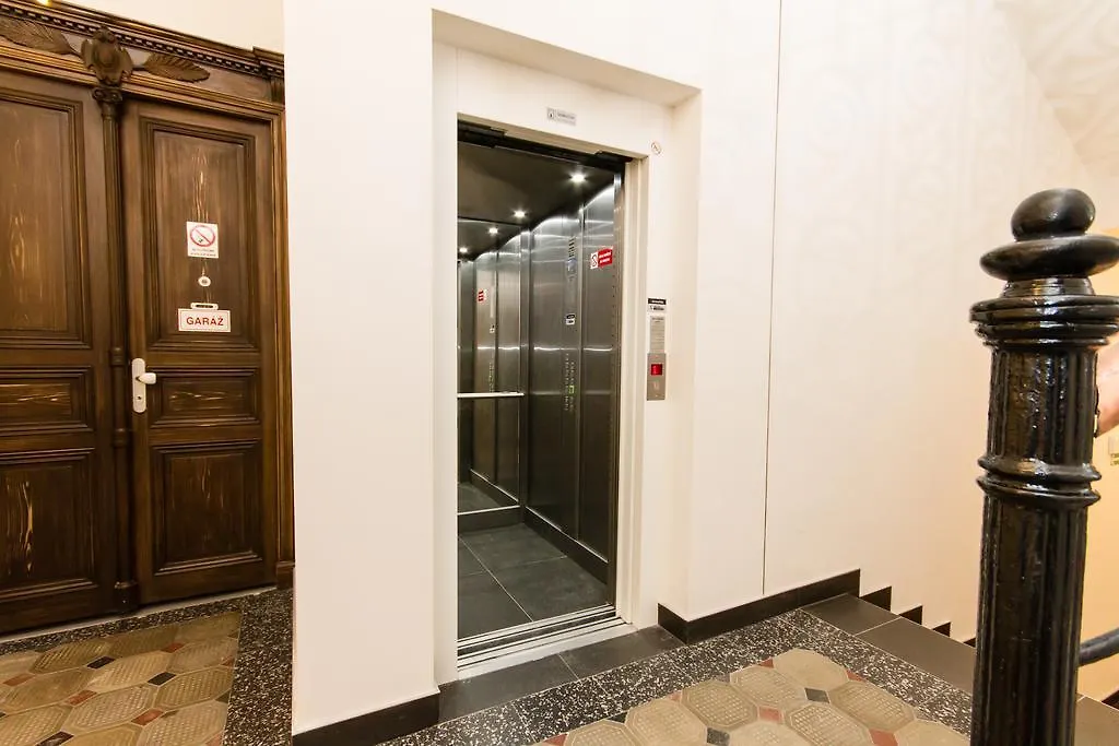 Residence Glamour Excellent Praag Appartement